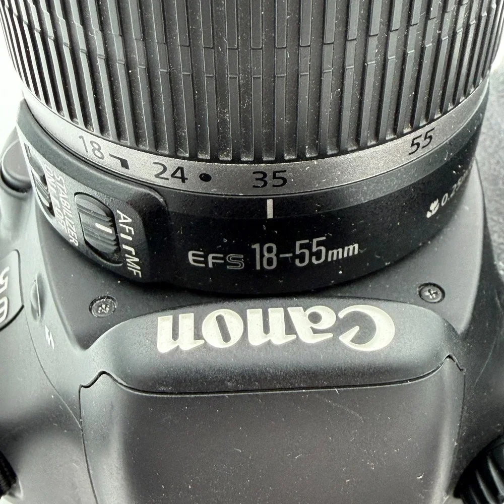 Canon EOS 550D DSLR Digital Camera 18-55mm Lens